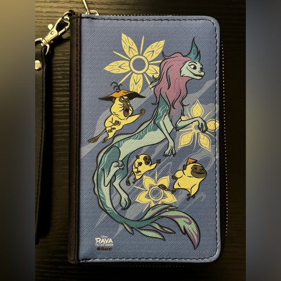 Disney’s Raya And The Last Dragon Zip-Around Buckle-Down Wallet - Picture 2 of 7